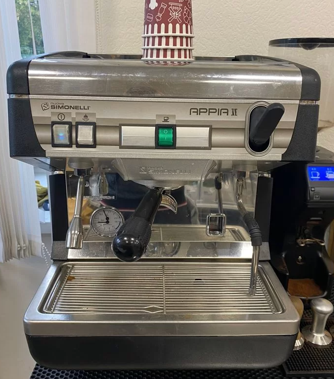 Кофемашина Simonelli Appia 2. Nuova Simonelli кофемашина. Кофемашина Симонелли 2 группы. Appia Life 2gr v 220v.